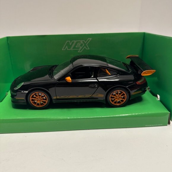 WELLY 1:24 2022 Porsche 911 (997) GT3 RS Alloy Diecast vehicle Car MODEL Black - Picture 2 of 4